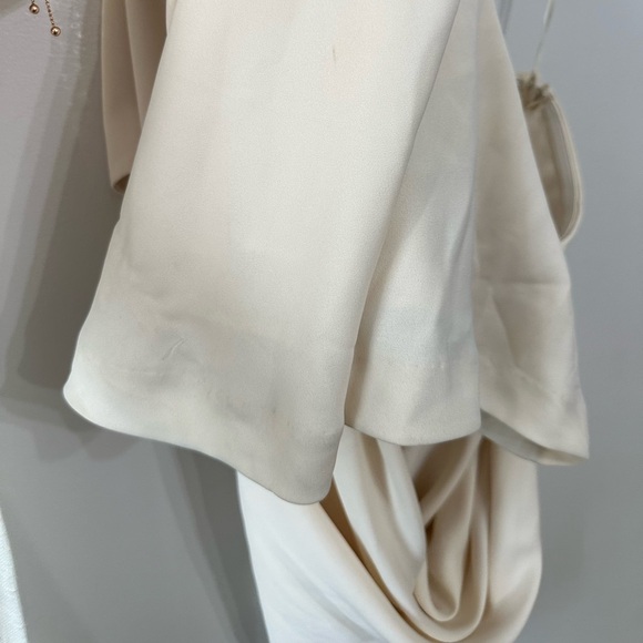 MISHA Blossom Gown - Picture 9 of 10